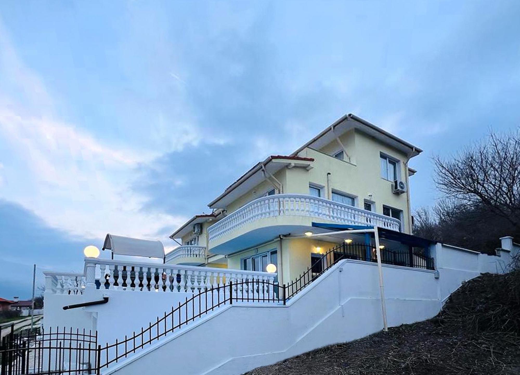 Villa Sorento Italian Neoclassica บัลชิค ภายนอก รูปภาพ